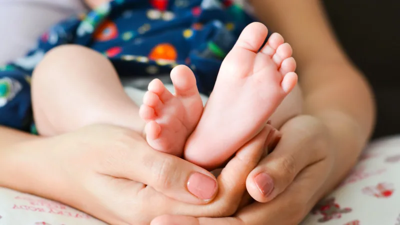 Социальные проблемы: 19-летняя жительница Астаны лишилась родительских прав за продажу новорожденного {city2}