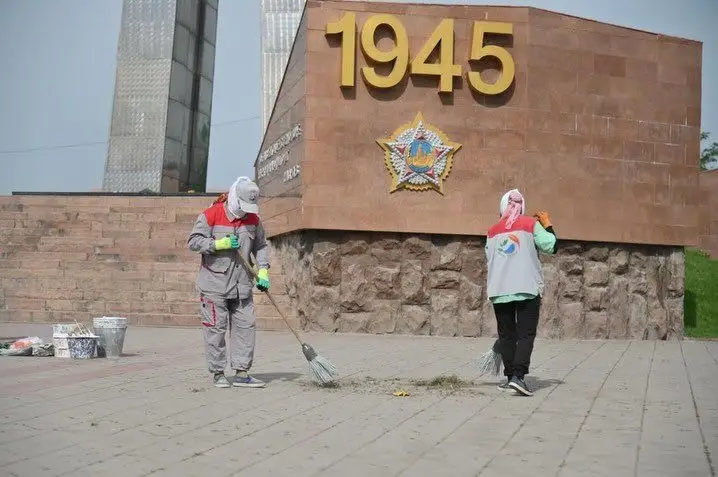 Шымкент: Чистота как дань памяти героям и национальным ценностям {city2}