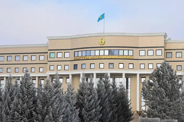 Журналисты аккредитуются на симпозиум в Астане {city2}