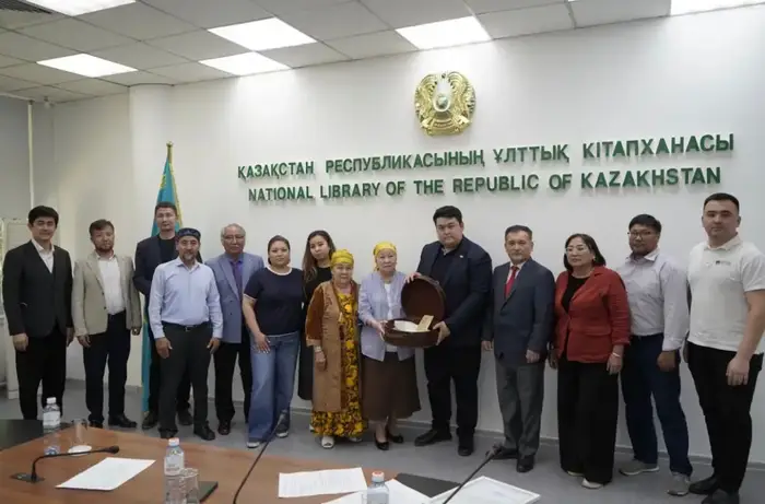 Фонд Национальной библиотеки пополнился рукописями XIX века (2)