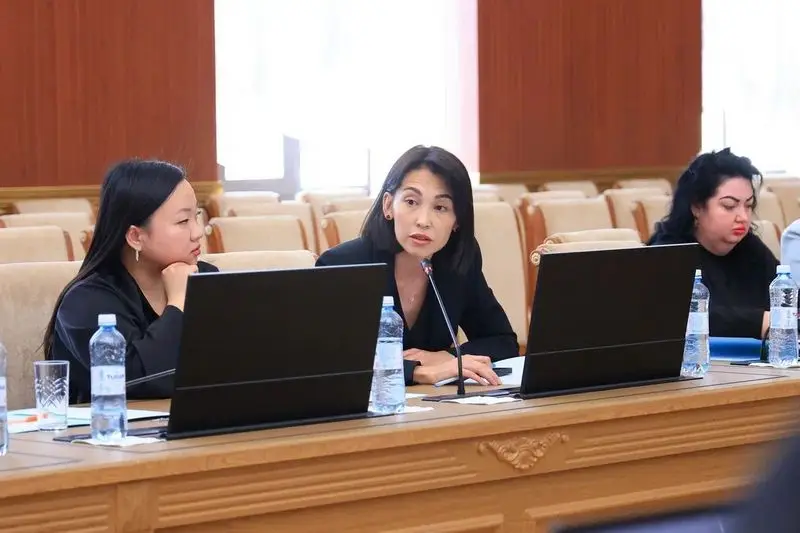 В Карагандинской области меняют подходы к работе с молодёжью (2)