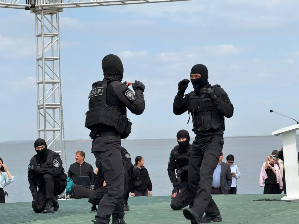В Акмолинской области отметили 7 мая (8)