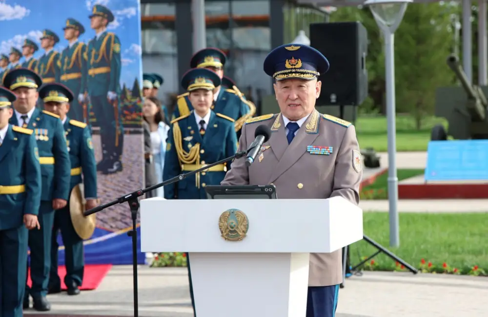Министр обороны открыл филиал Военно-исторического музея в селе Родина (4)