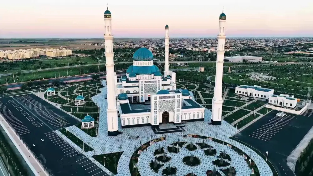 Туркестан: саммит лидеров тюркского мира в мае {city2}