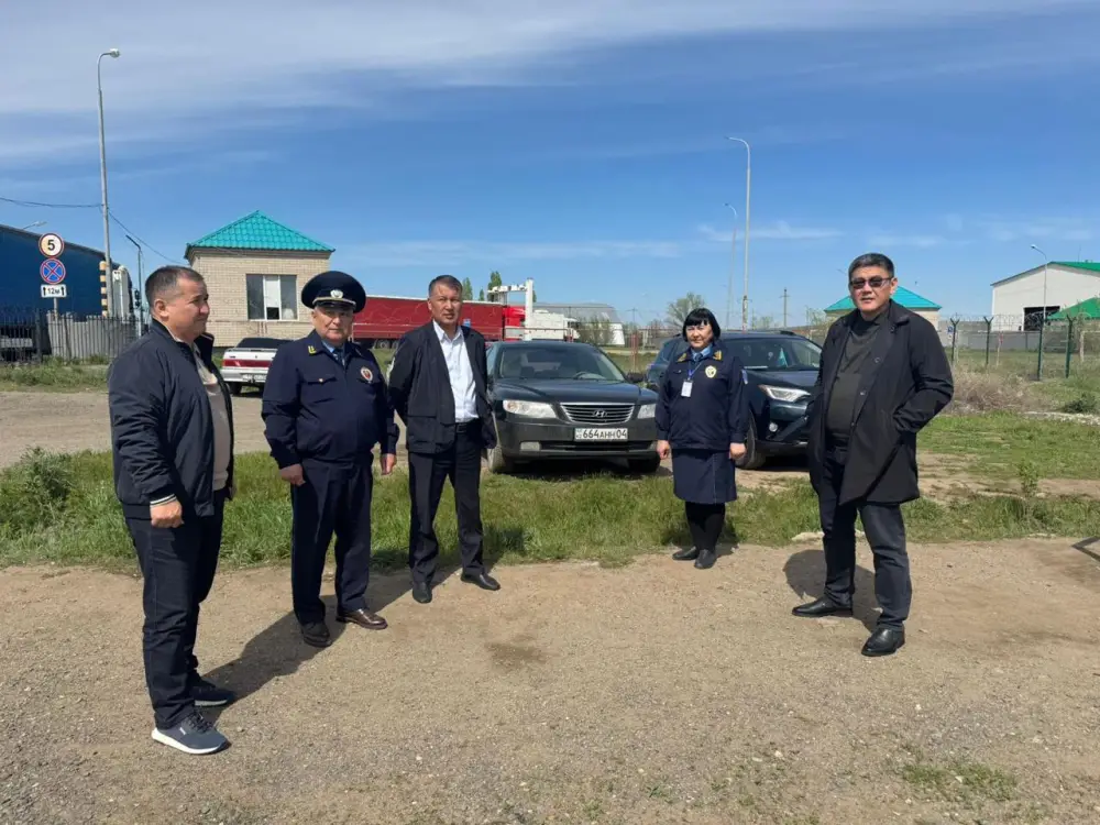 Заместитель председателя посетил фитосанитарные контрольные посты в Актюбинской области (2)