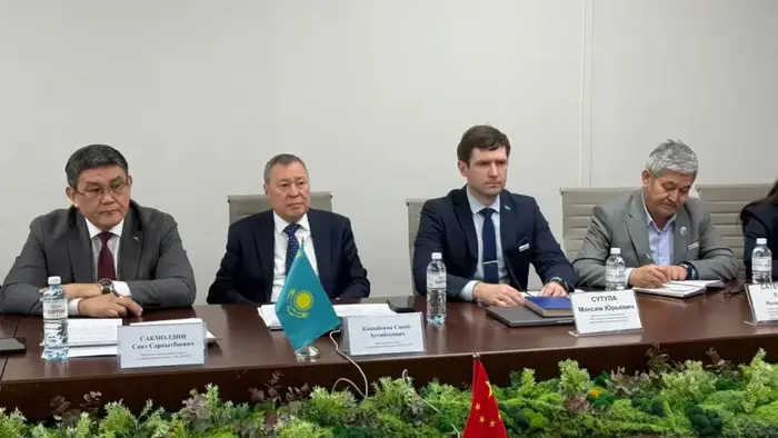 Фитосанитарная безопасность Казахстана и Китая в рамках инициативы Один пояс один путь {city2}