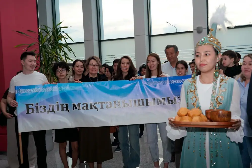 80-летний марафонец из Астаны преодолел дистанцию в Кейптауне, словно ветеран времени {city2}