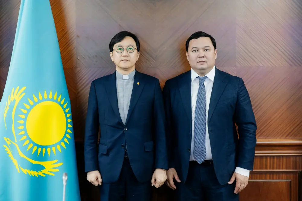 Сотрудничество Атырау и корейской клиники: новые возможности для местной медицины {city2}