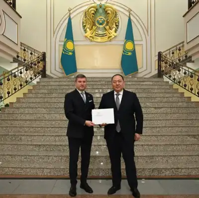 Посол Молдовы Игорь Молдован вручил копии верительных грамот в Казахстане {city2}