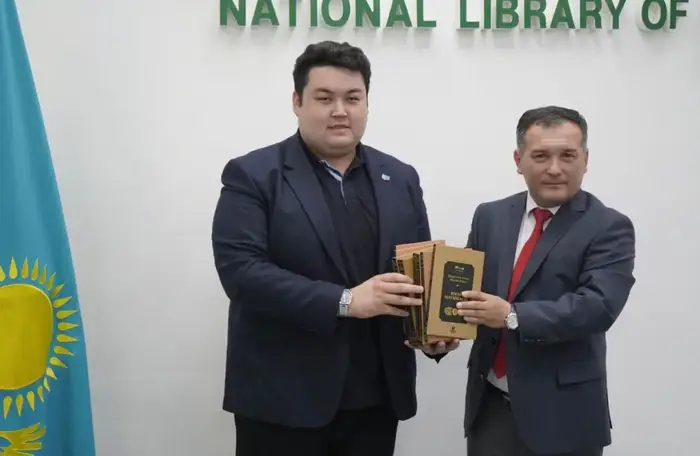Национальная библиотека получила уникальные рукописи XIX века {city2}