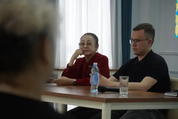 В Астане пенсионерам объяснили, как защититься от интернет-мошенников {city2}