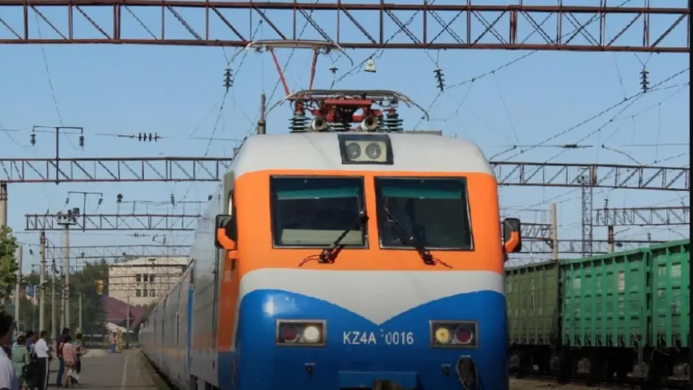 Запуск дополнительного поезда из Караганды в Балхаш откроет новые возможности для путешествий этим летом {city2}