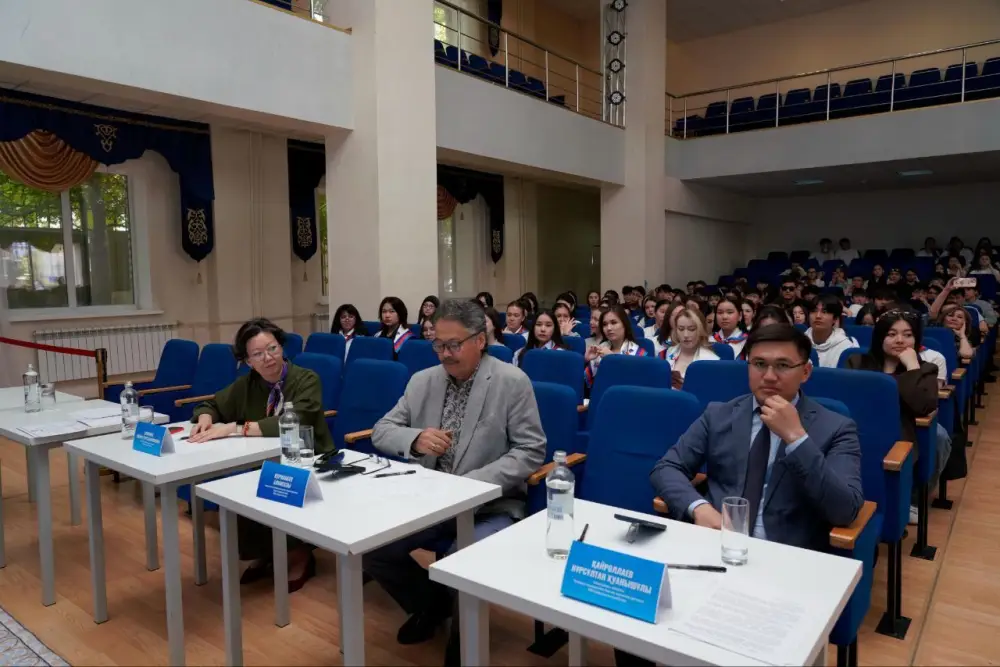 «Голос нового дня»: в Астане прошел музыкальный конкурс студенческого клуба «Жас сарбаз» (3)