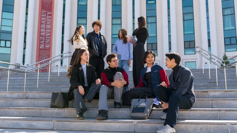 Новая звезда на образовательном небосклоне: Nazarbayev University открывает двери для талантливых студентов с частичными грантами {city2}