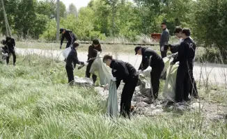 экологическая акция в поселке Водный Семей участие молодежи чистота общественные пространства