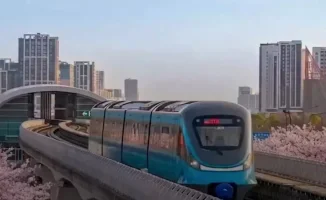 LRT в Астане: 20 лет ожидания, поезд над городом и билет за 200 тенге