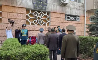 В Алматы прошла церемония памяти генерала армии Сагадата Нурмагамбетова с участием ветеранов и молодежи