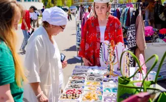 Международный фестиваль культурного наследия и кухни проходит в Астане в День единства народа Казахстана