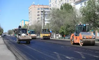Актобе: ремонт городских дорог продолжается