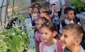 умная теплица с автоматическим поливом в школе Балхаша