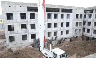 новая поликлиника в Алматы открытие в 2026 году