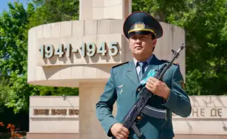 Казыгурт: Память о героях и признание заслуг в День защитника Отечества и День Победы