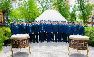 Столичным курсантам показали редкие музыкальные инструменты, использовавшиеся в военном деле