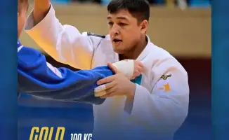 Марат Байкамуров завоевывает золото на турнире Qazaqstan Barysy Grand Slam, подчеркивая достижения казахстанских спортсменов