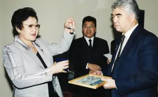 Зулхаир Мансуров: Казахстанский ученый, признанный за вклад в химическую физику и нанотехнологии
