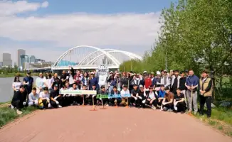 Молодежь Астаны объединяется для защиты экологии в рамках инициативы "Таза Қазақстан"