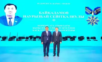 День единства: кто стал героем дружбы Казахстана?