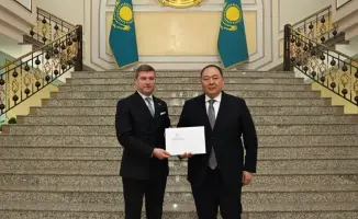 Посол Молдовы Игорь Молдован вручил копии верительных грамот в Казахстане