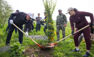 Акция по уборке мусора в Алматинской области участие 39 тысяч человек 760 тонн отходов