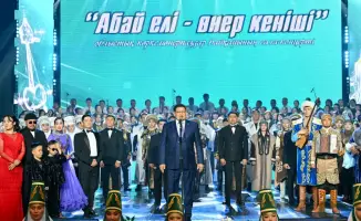 Областной конкурс художественной самодеятельности в Семее наградил победителей оборудованием для Дома культуры