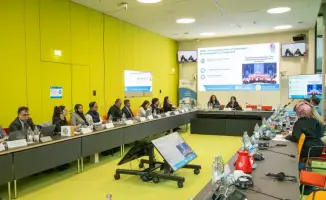 Казахстан: волонтерство как ключ к международному единству на круглом столе в Бонне