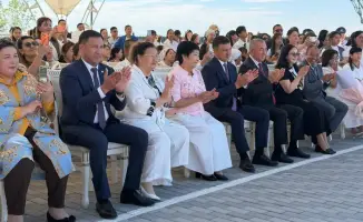 ТУРКЕСТАН: ПЕРВЫЕ ВЫПУСКНИКИ ШКОЛЫ №32 И ИХ ДОСТИЖЕНИЯ