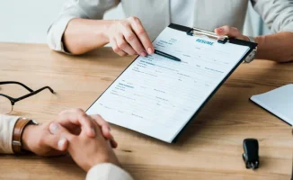 Кто найдет работу: агентства или государство?