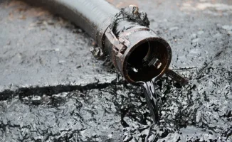 Штрафы для нефтяников: депутат о пробелах в экопроверках
