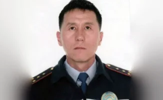В Казахстане учреждена медаль имени Газиза Байтасова в честь героизма при остановке террориста, что подчеркивает важность мужества и самопожертвования в защиту Отечества