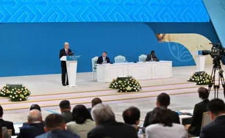 Президент Казахстана Касым-Жомарт Токаев высказался о попытках представить степные империи как "недогосударства". Он подчеркнул, что историческая оценка должна быть абсолютно объективной и политически нейтральной.