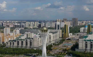 Казахстан обновляет Конституцию: новые законы о статусе столицы и территориальном устройстве