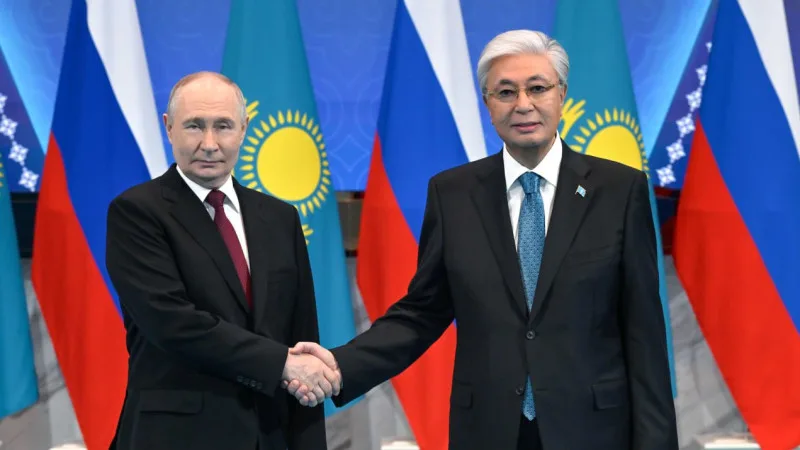 Касым-Жомарт Токаев назвал государственный визит Президента России Владимира Путина в Казахстан очень успешным, отметив, что он войдет в летопись стратегического партнерства двух стран. {city2}
