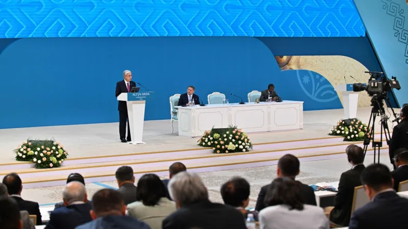 Президент Казахстана Касым-Жомарт Токаев высказался о попытках представить степные империи как "недогосударства". Он подчеркнул, что историческая оценка должна быть абсолютно объективной и политически нейтральной. {city2}