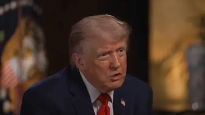 Трамп заявил, что США не стремятся к войне с Китаем из-за Тайваня {city2}
