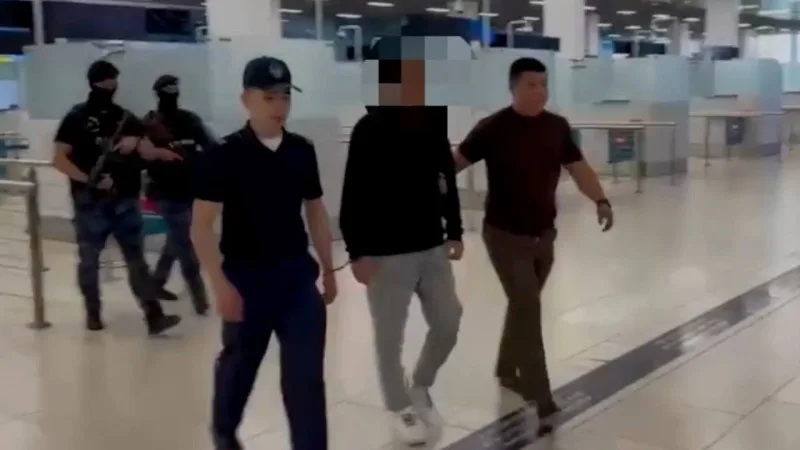 Международный розыск: Турция депортировала казахстанца, подозреваемого в мошенничествах {city2}