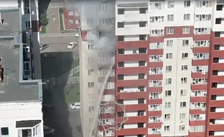 Пожар в многоэтажке Астаны: видео с горящей квартирой