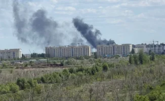 Пожар в Есильском районе Астаны: клубы черного дыма в небе